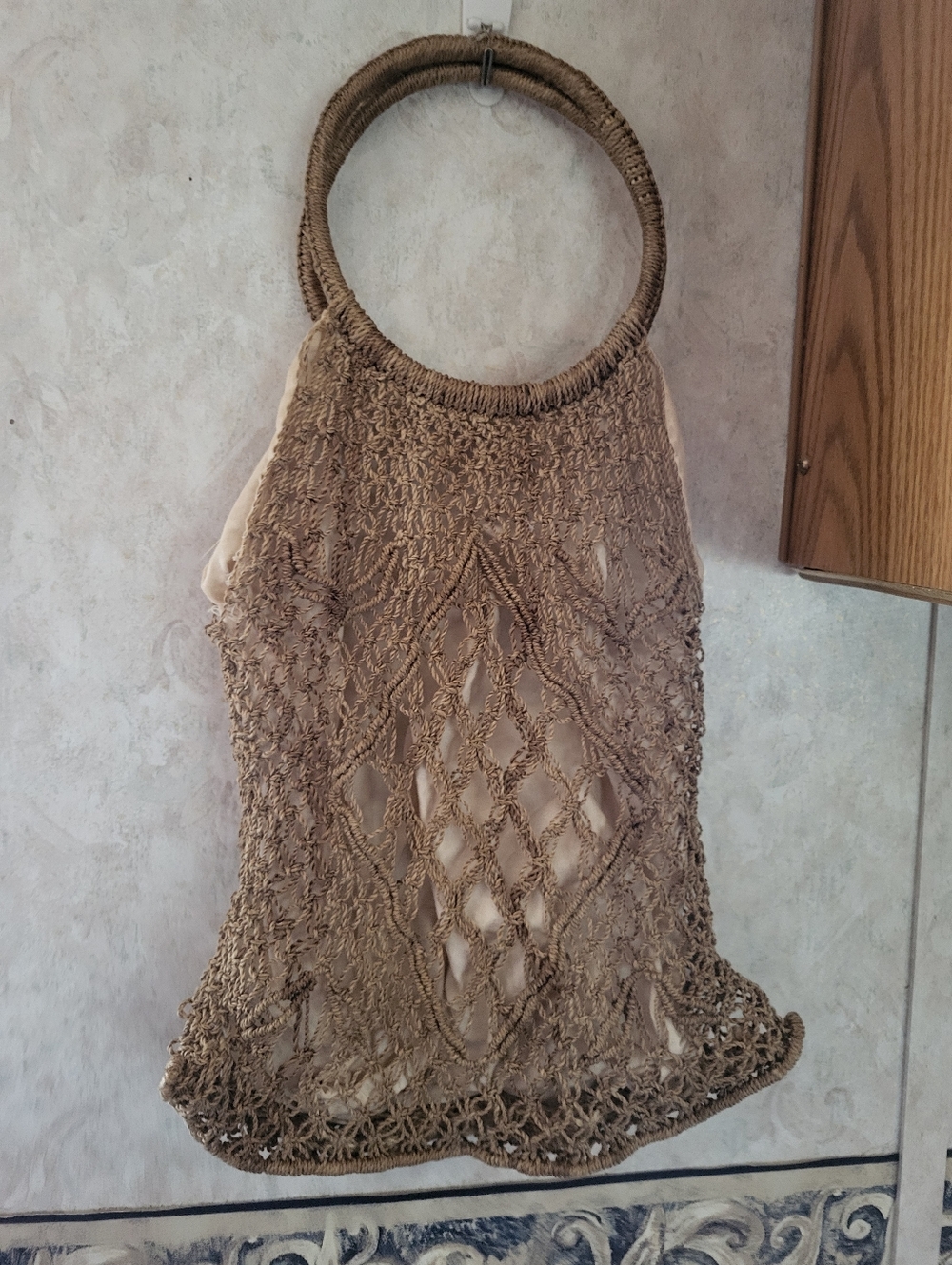 Vintage Crochet Macrame Ring Handled Bag Made In The Republic Of China Tag